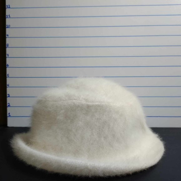 Elegant White Fuzzy Hat - Picture 9 of 9